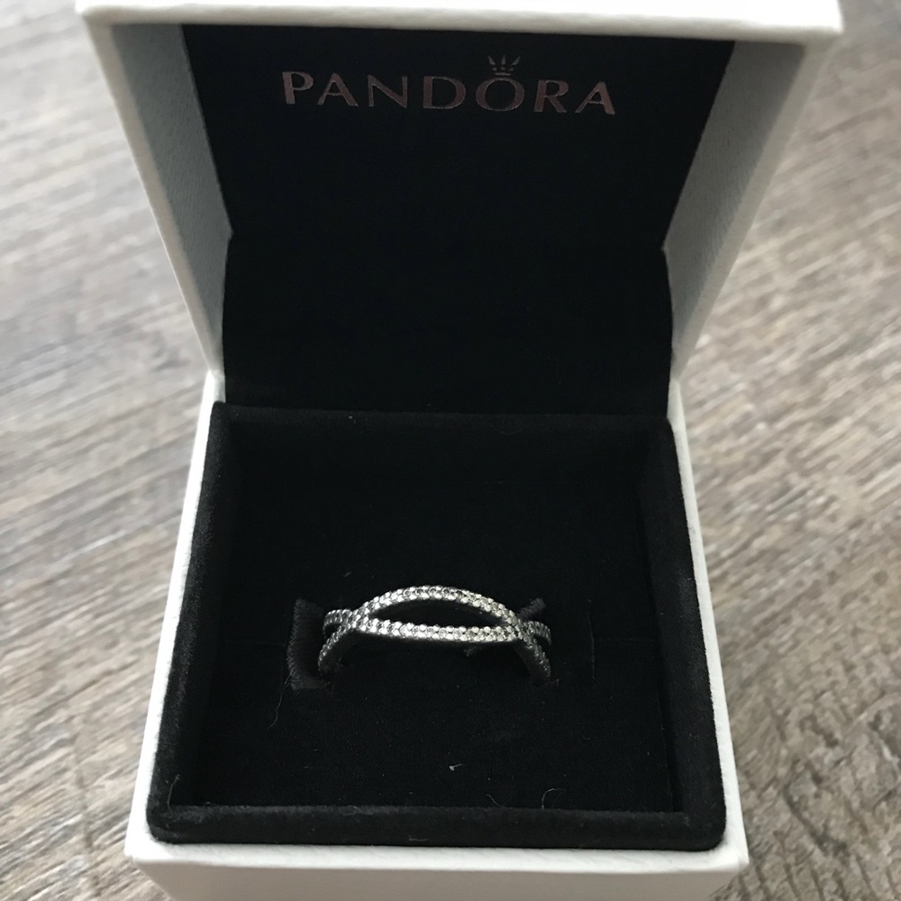 Pandora crossing paths ring